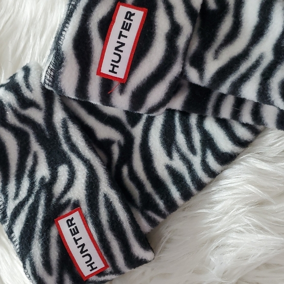 Hunter zebra rainboots liner 5 -7 - Picture 2 of 3